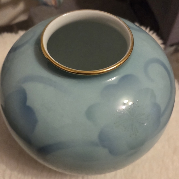Fukakawa Japanese Vase 6121